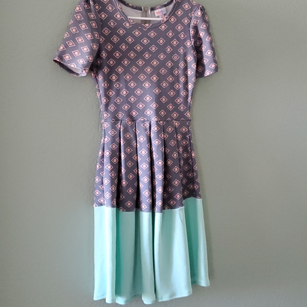 Lularoe Short Sleeved Mid Length Dress